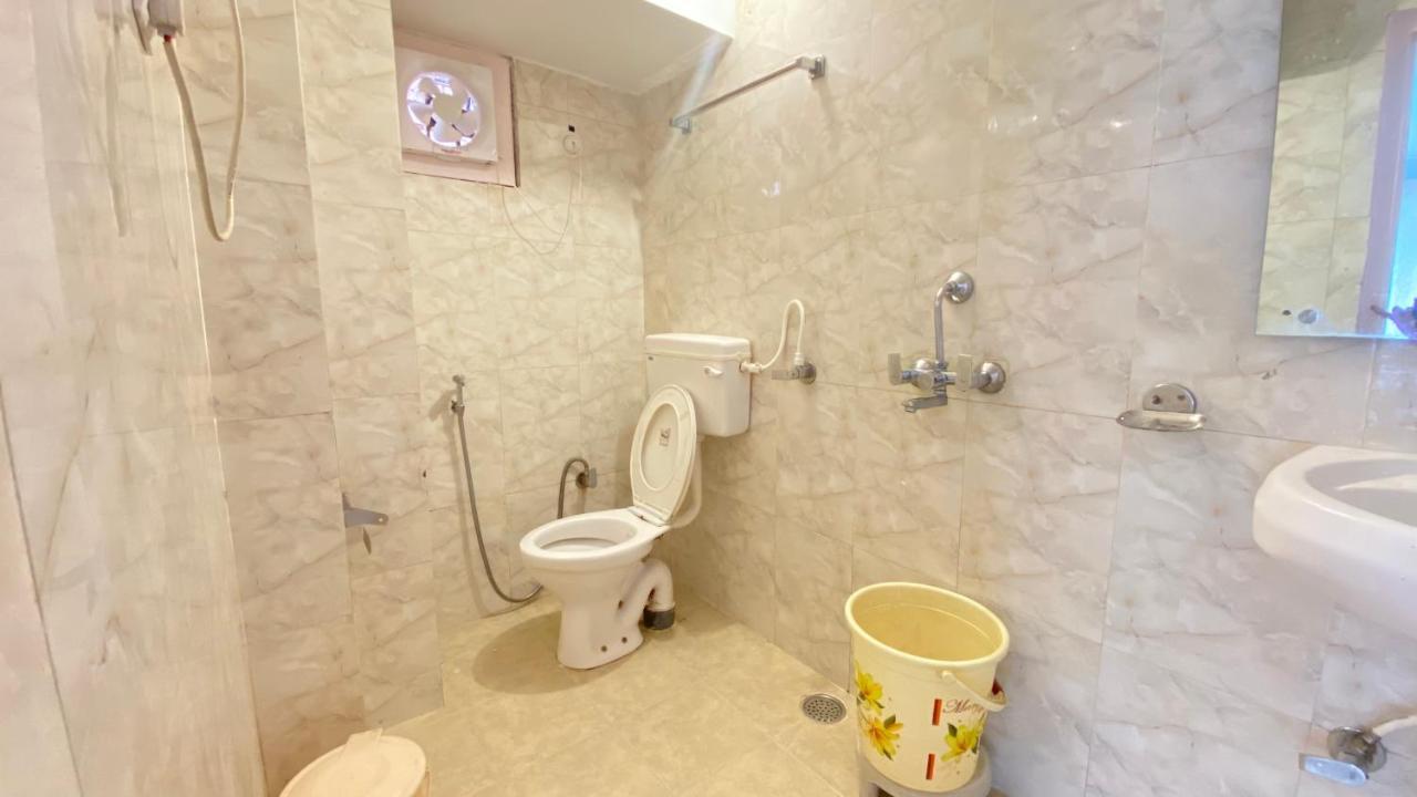 Hotel Meadows View, Near Mall Road Manali 외부 사진