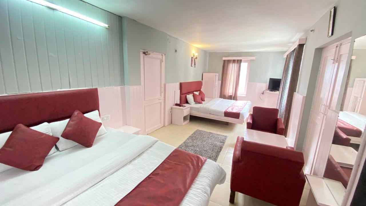 Hotel Meadows View, Near Mall Road Manali 외부 사진
