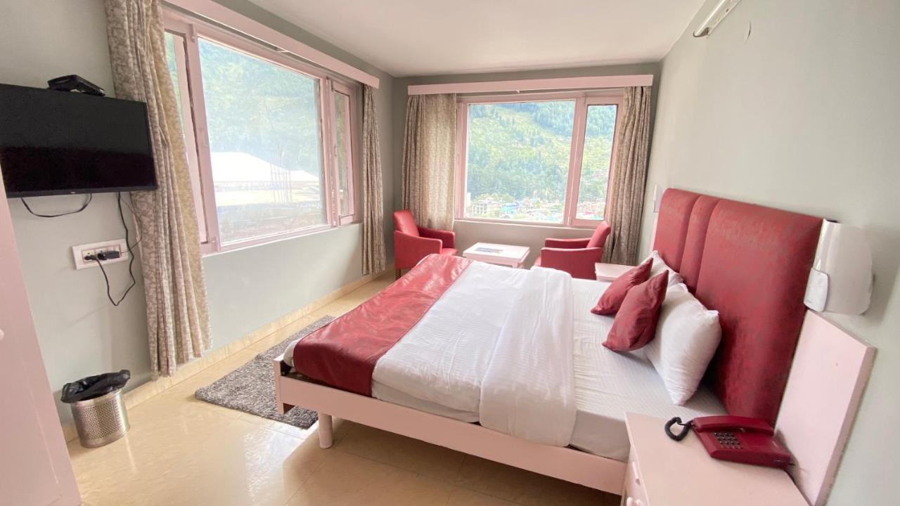 Hotel Meadows View, Near Mall Road Manali 외부 사진